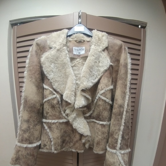 Pamela McCoy Jackets & Blazers - Pamela McCoy Faux Shearling Jacket